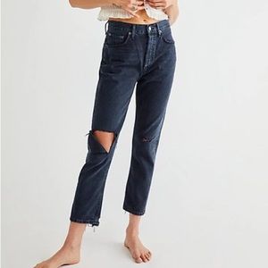 Agolde Riley High Rise Straight Crop in Contraband